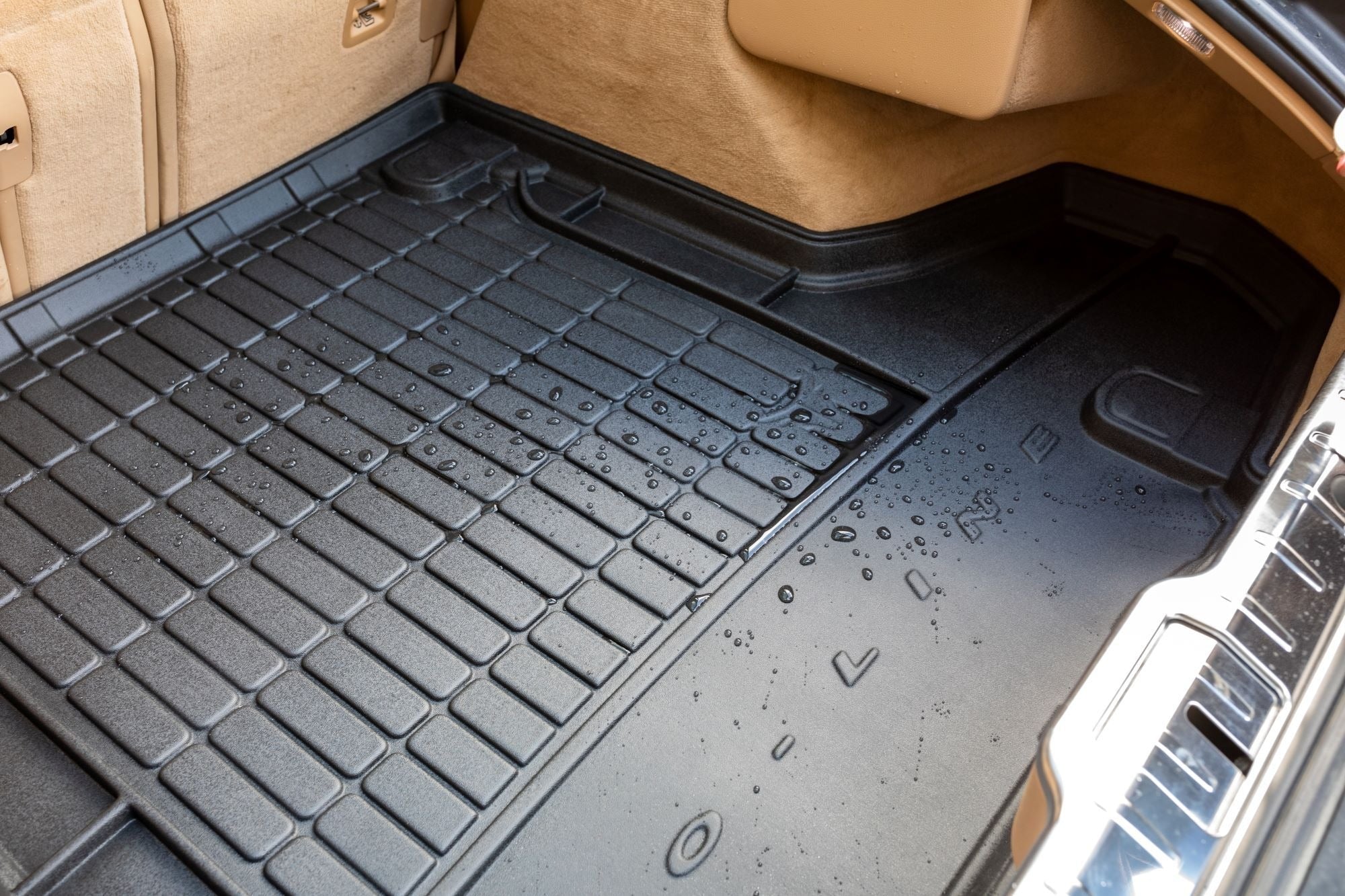 Tailored Car Boot Liner for Citroen - Protect Your Boot from Dirt and Damage - Green Flag vGroup